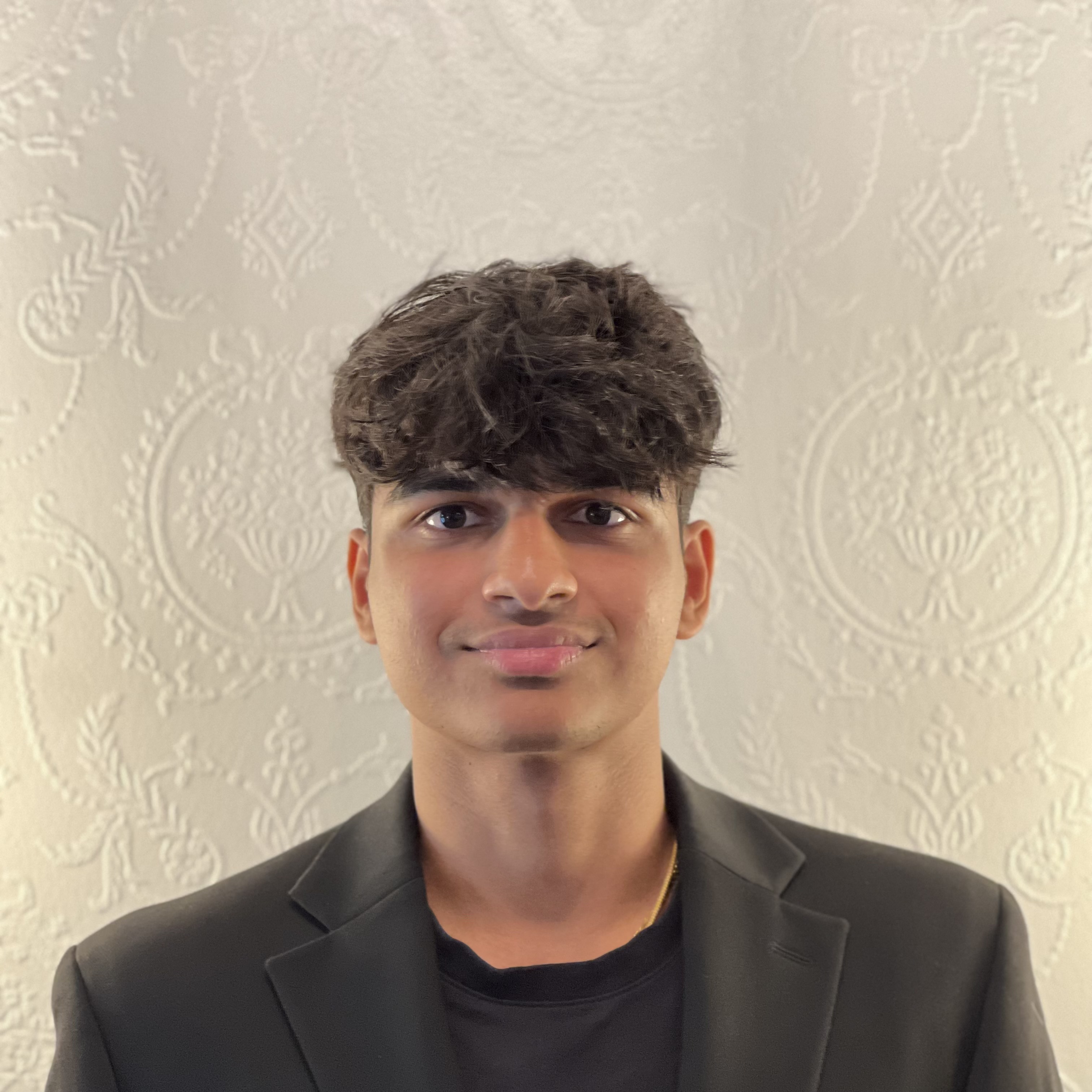 Ishaan Dhandapani photo